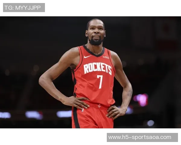 康宁汉姆盛赞杜兰特的独特能力让防守者时刻感受到巨大的压力 康宁汉姆盛赞杜兰特的独特能力让防守者时刻感受到巨大的压力